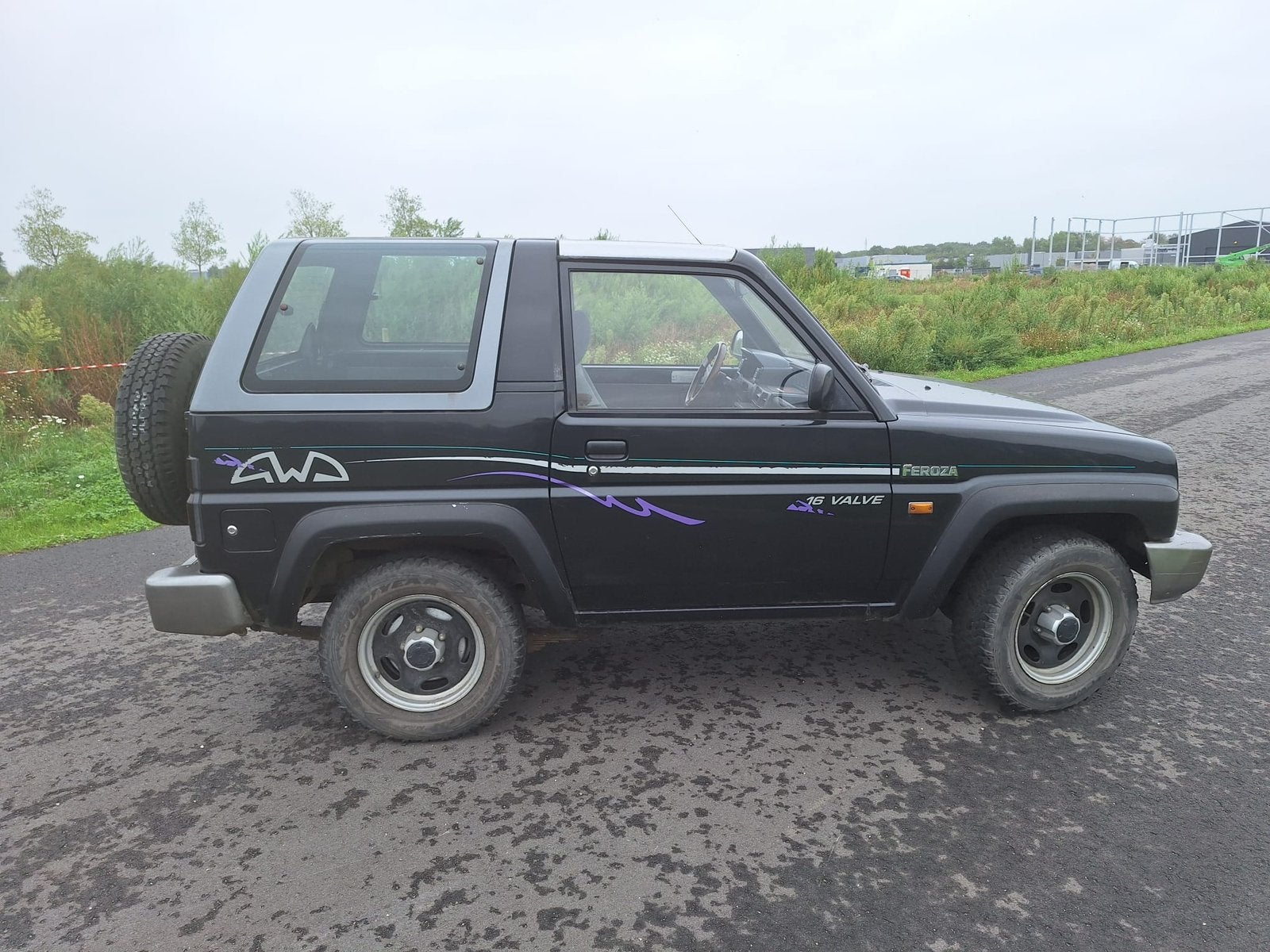Daihatsu Feroza 1.6 Softtop DX 4WD 1993, Auto's, Stof, Daihatsu, 4 cilinders, 1589 cc
