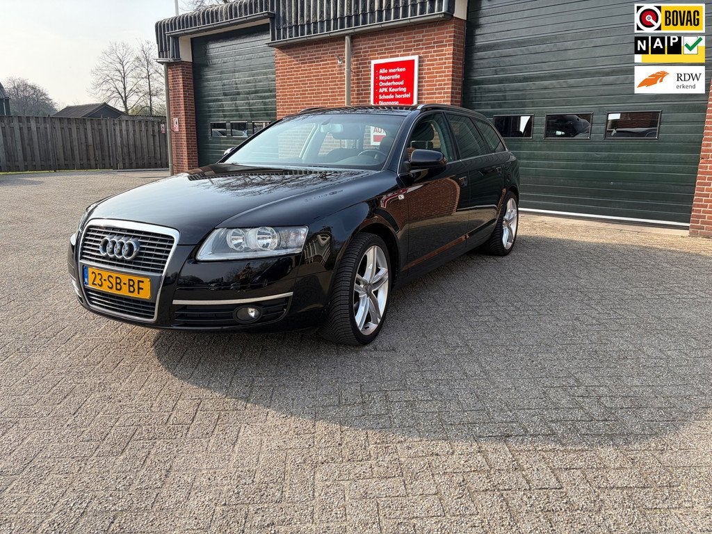 Audi A6 Avant 2.4 Pro Line Business, Auto's, Zwart, Zwart, Euro 4, 6 cilinders