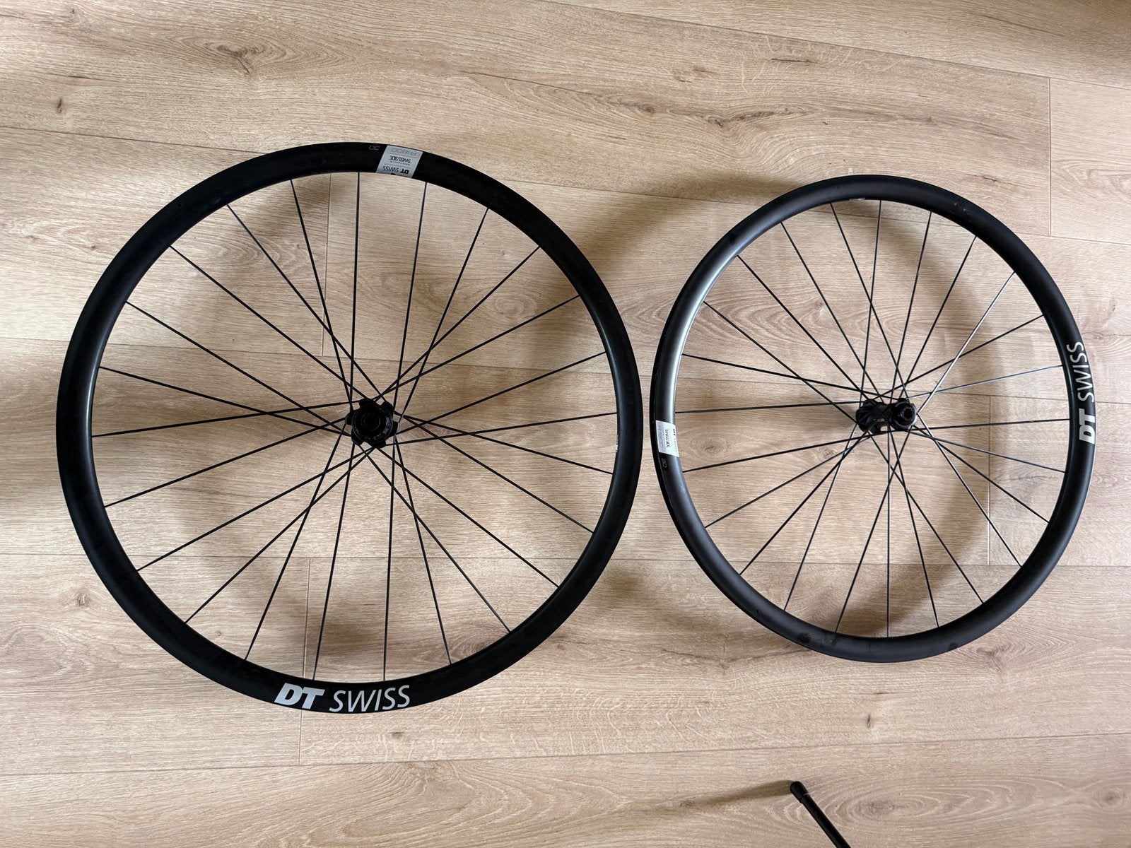 DT Swiss E 1800 spline 30 racewielset shimano, Wiel, Ophalen of Verzenden, Zo goed als nieuw, Aluminium