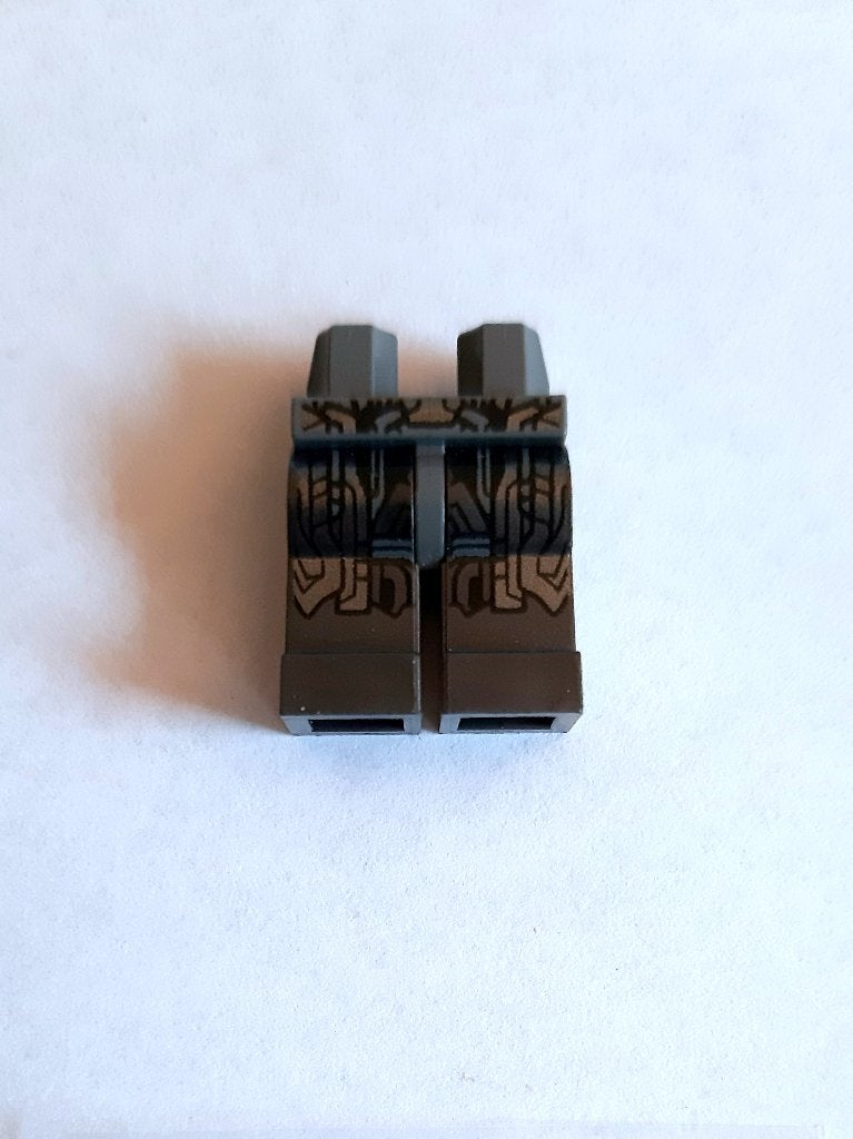 970c77pb03: Hips and Pearl Dark Gray Legs with Silver Armor, Ophalen of Verzenden, Zo goed als nieuw, Minifiguur, Lego