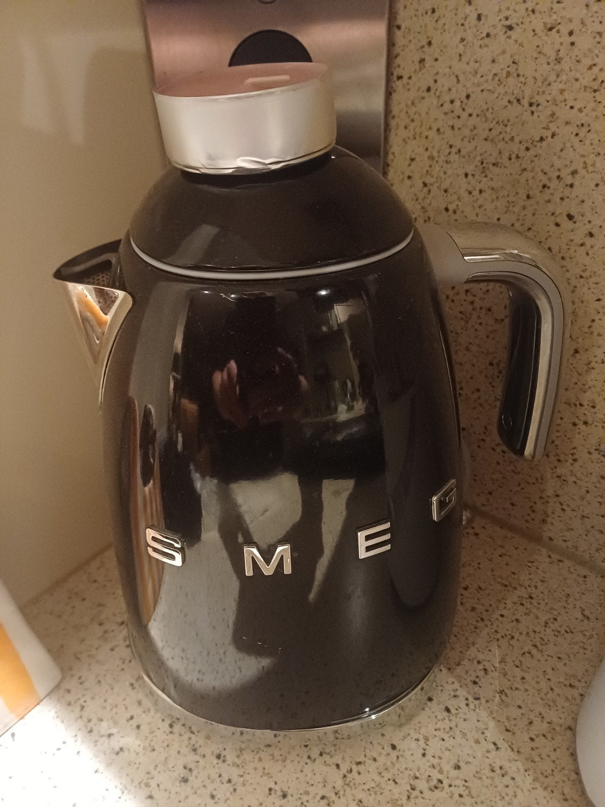Waterkoker smeg kleur zwart., Ophalen of Verzenden, Zo goed als nieuw