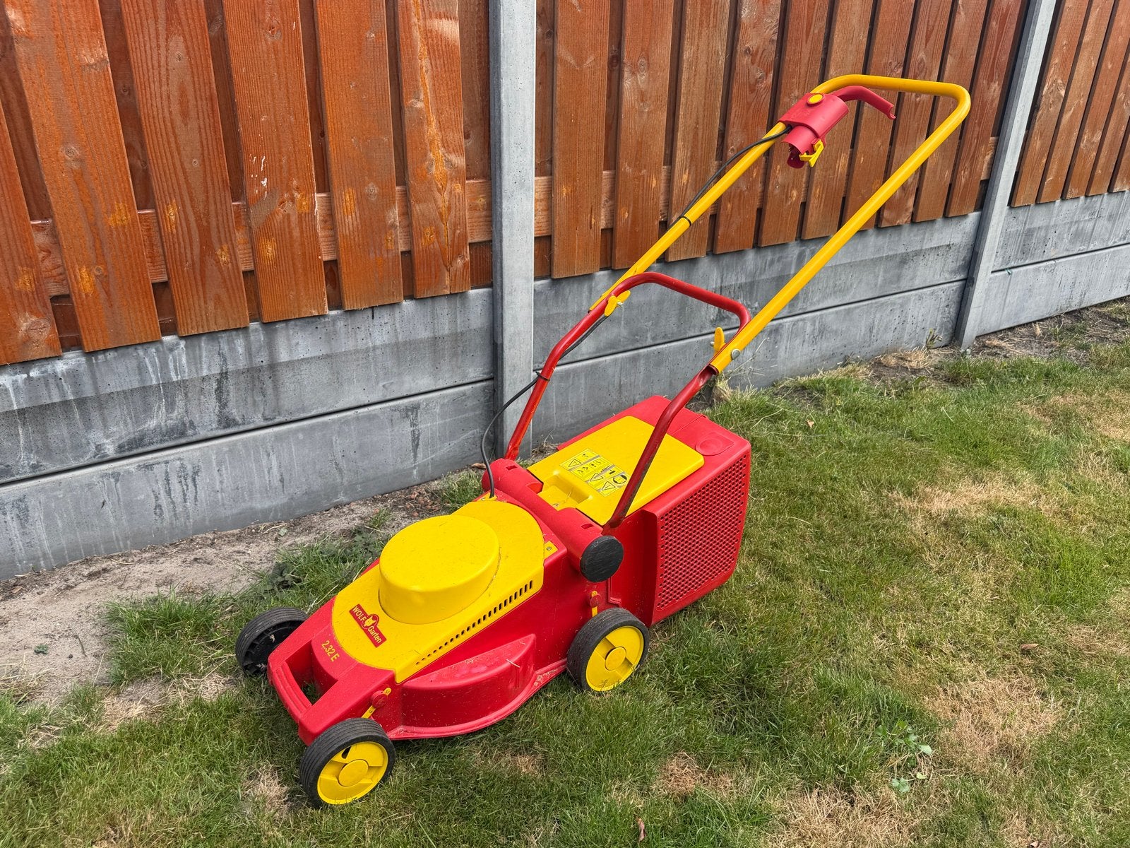 Wolfgarten 2.32E Elektrische Grasmaaier, Tuin en Terras, Grasmaaiers, Ophalen, Cirkelmaaier, Gebruikt, Elektrische grasmaaier