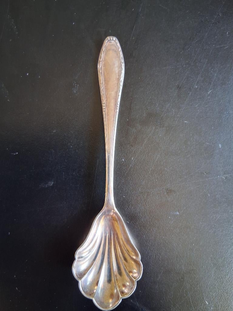 Antieke schelpvormige suikerlepel (ver)zilver *eureka*, Antiek en Kunst, Ophalen of Verzenden