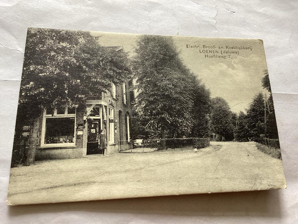 Oude Ansichtkaart Loenen (Veluwe) - Bakkerij Hoofdweg 7, Verzamelen, Ophalen of Verzenden, Voor 1920, Gelopen, Gelderland