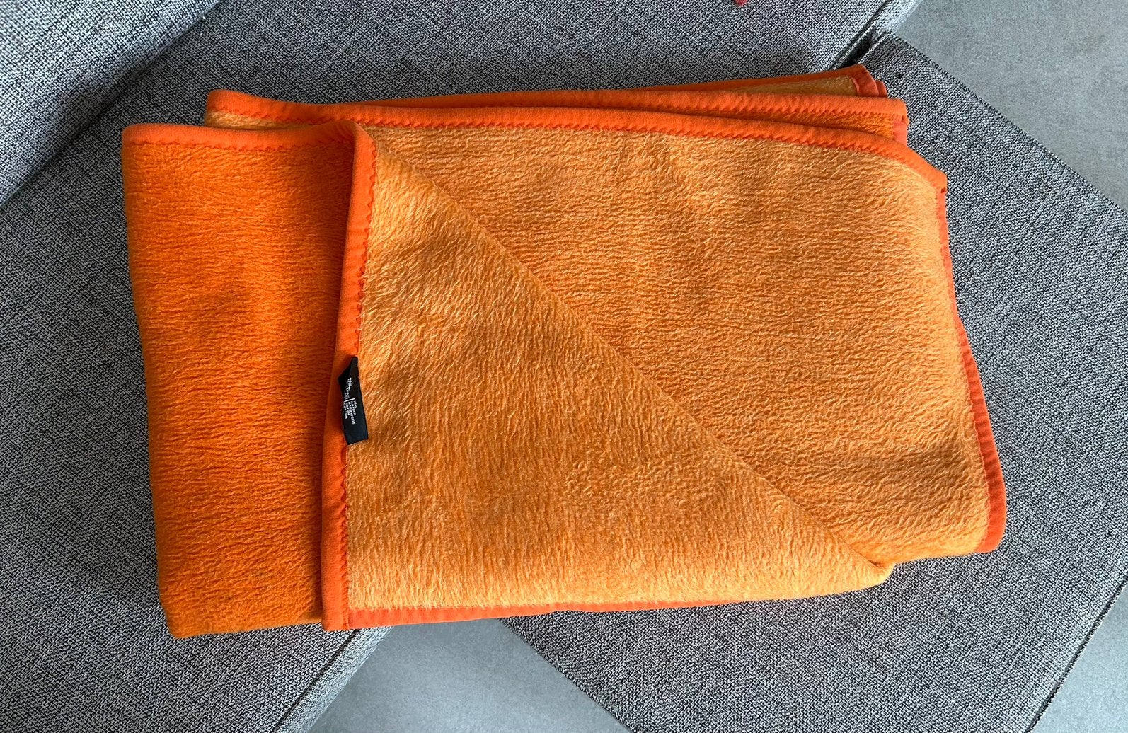 Vintage dralon deken van Tetem, Huis en Inrichting, Ophalen of Verzenden, Gebruikt, 150 cm, 200 cm