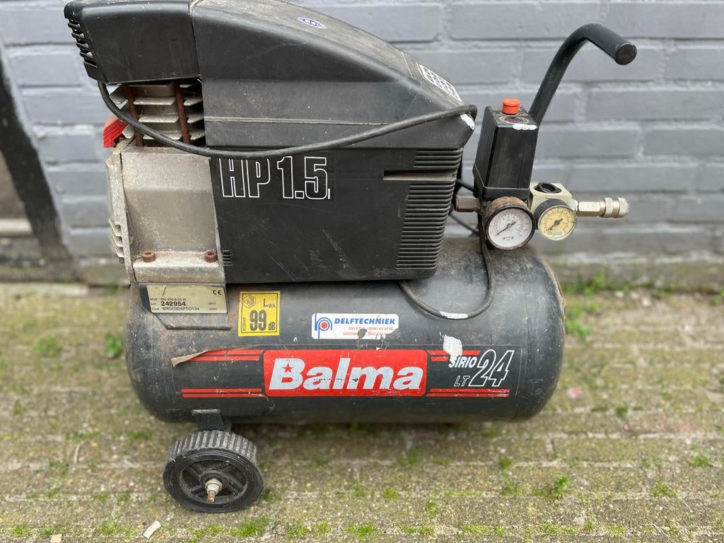 Balma Sirio 24L Compressor - 1.5 PK, Doe-het-zelf en Verbouw, Compressors, Gebruikt, 6 tot 10 bar, Ophalen of Verzenden, Minder dan 200 liter/min