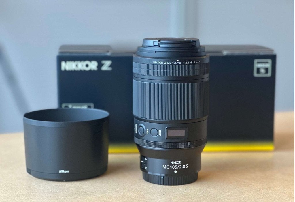 Nikon Z MC 105mm f/2.8 VR S | DEMO-staat (12 mnd garantie), Nikon Z-mount, Ophalen of Verzenden, Stroombaan 14, 1181 VX AMSTELVEEN
