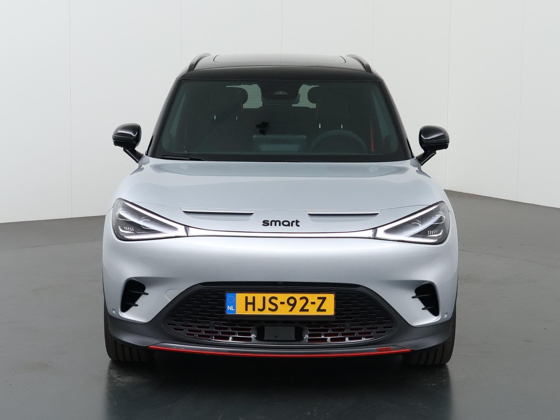 Smart #1 BRABUS 66 kWh Panoramadak | 360 Camera | Keyless En, Auto's, Smart, Dealer onderhouden, Gebruikt, Zwart, Alcantara
