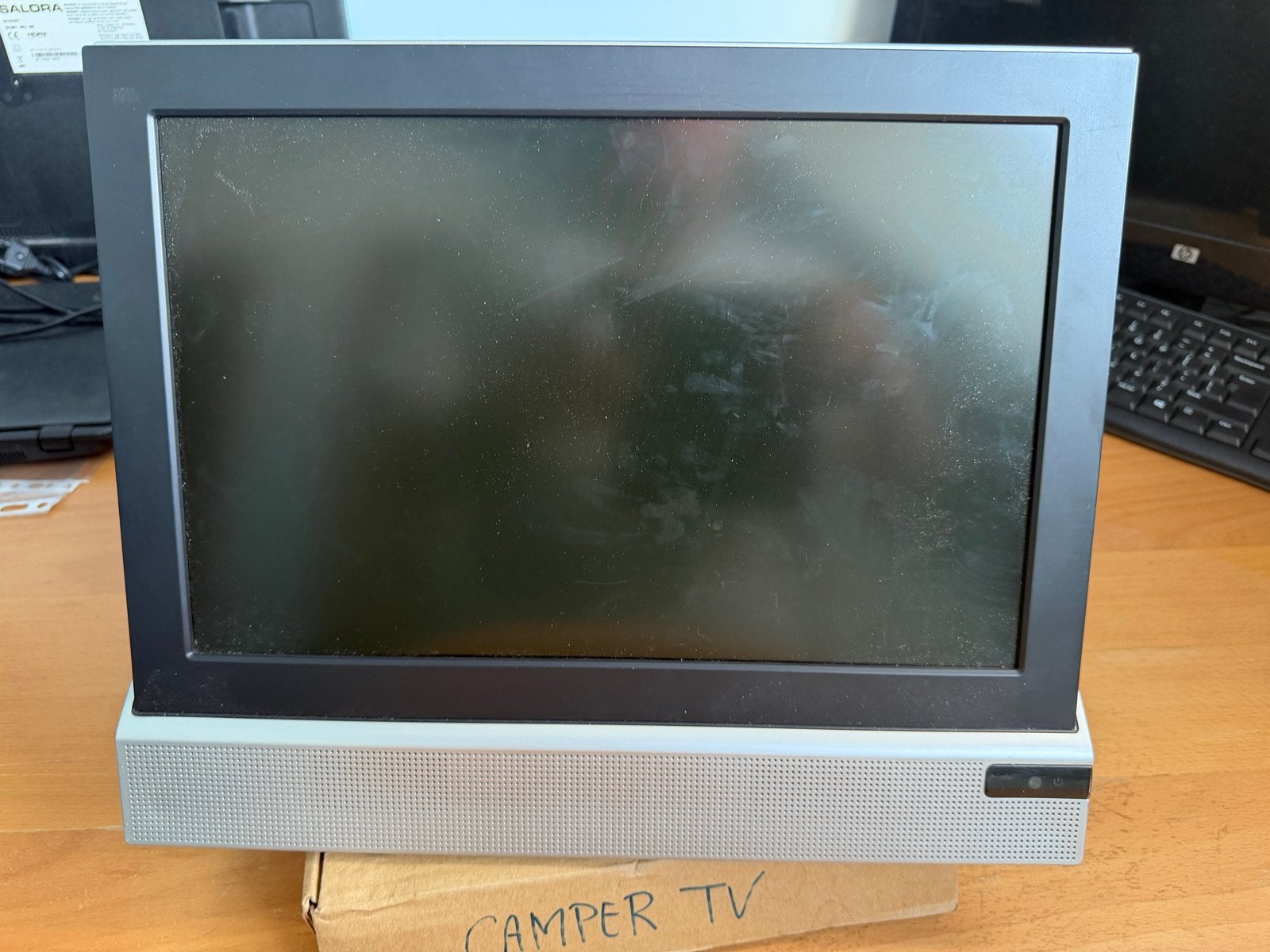 W1500 - W1700 LCD TV - Ideaal voor camper of caravan, Overige merken, Gebruikt, Ophalen of Verzenden, Minder dan 40 cm