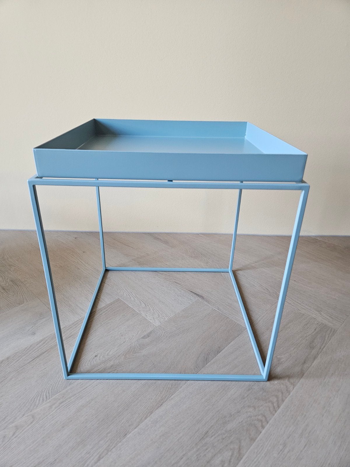 HAY Tray Tafel - Pigeon Grey (30x30x44 cm), Minder dan 55 cm, Metaal of Aluminium, Vierkant, Zo goed als nieuw