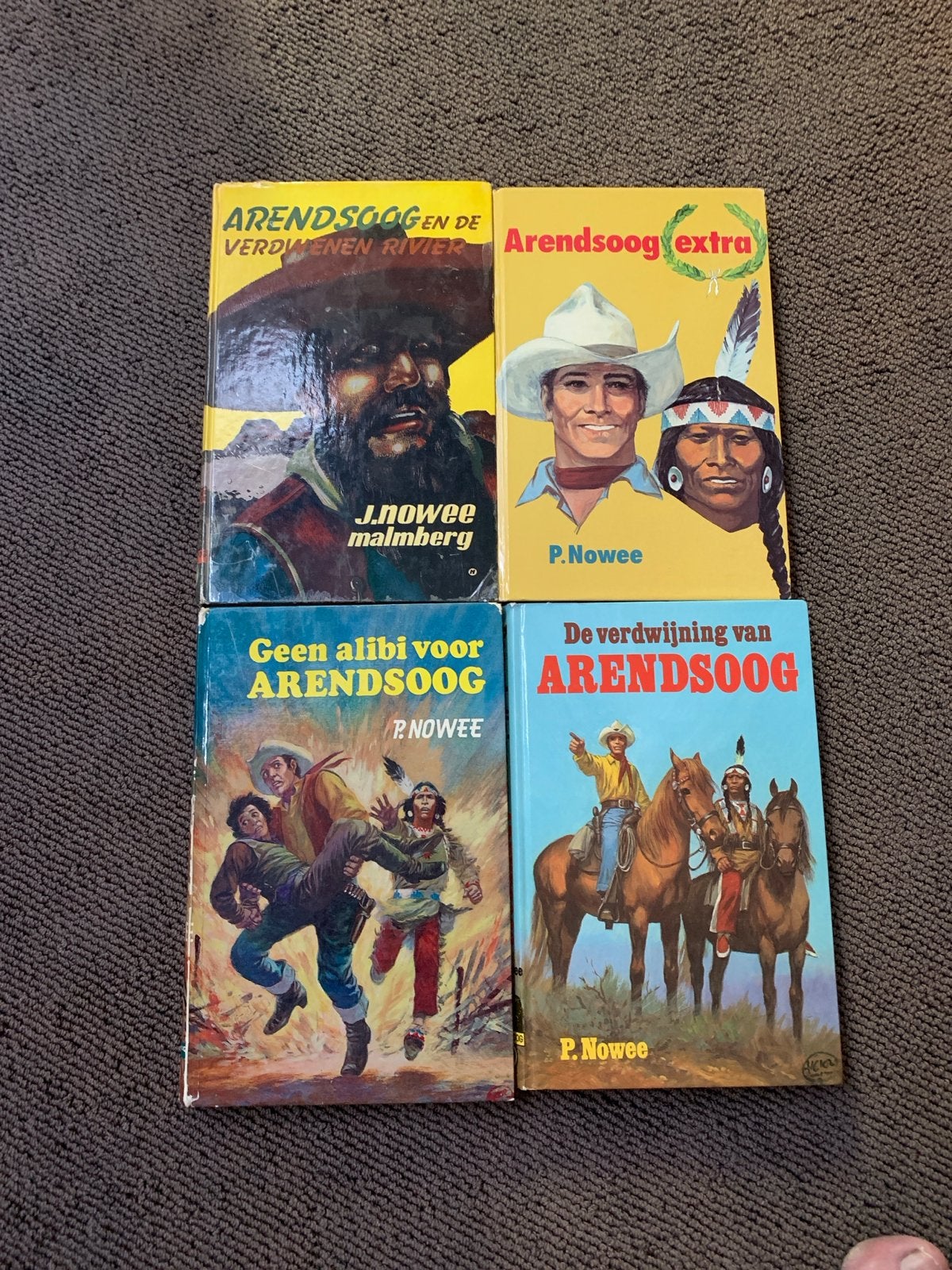 4 Arendsoog boeken - P. Nowee & J. Nowee Malmberg, Ophalen of Verzenden, Gelezen