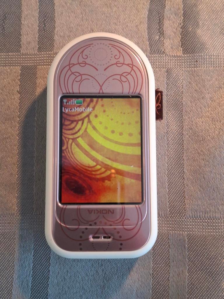 Nokia 7373 in zeer nette staat, Ophalen, Zo goed als nieuw, Zwart