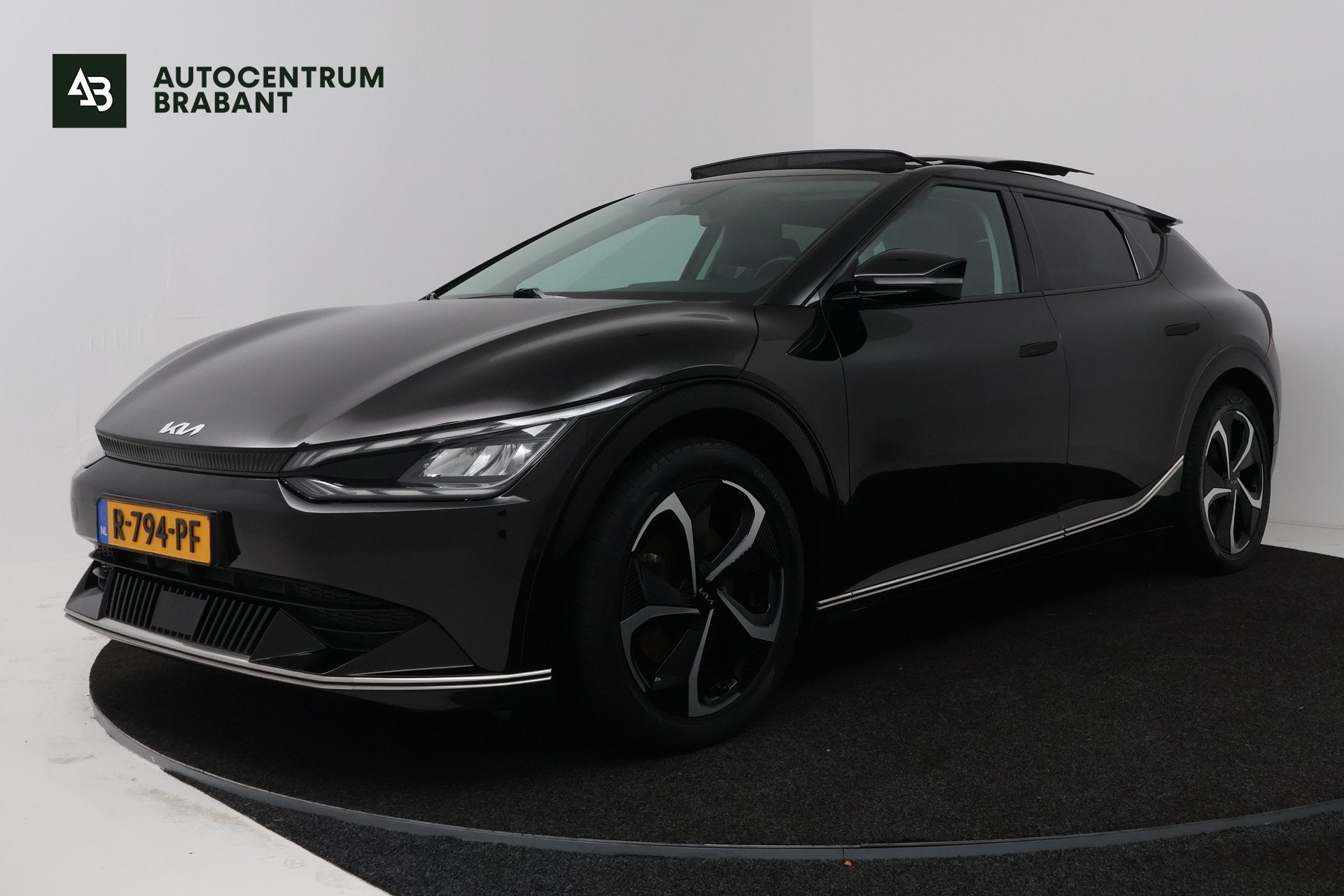 Kia Ev6 Plus Advanced 77.4 kWh SOH 100% (PANORAMADAK, STUUR-, Auto's, Automaat, 228 pk, Achterwielaandrijving, Gebruikt