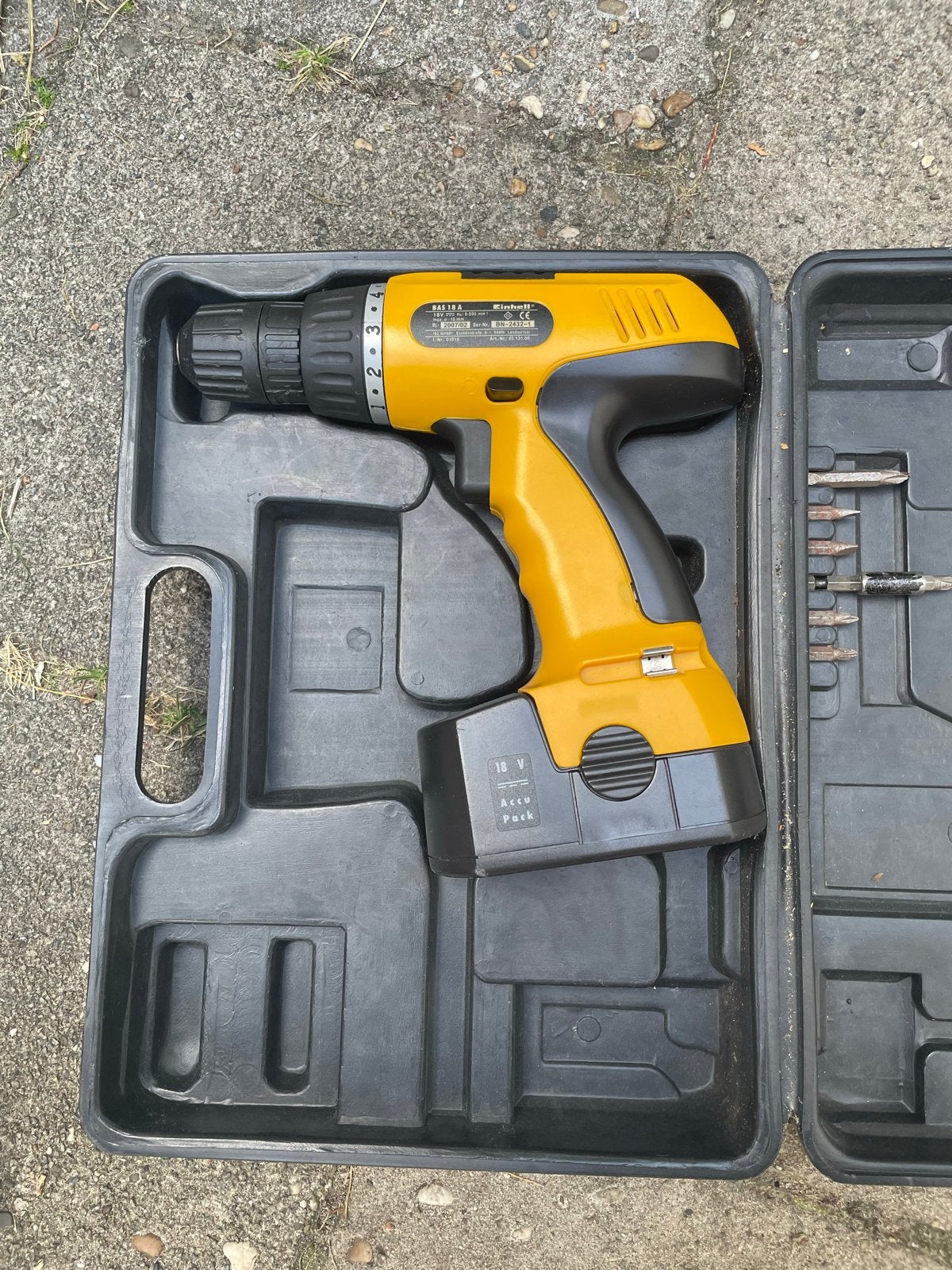 Einhell Bavaria BAS 18 A Accuboormachine met koffer, Gebruikt, Variabele snelheid, Ophalen of Verzenden, Boor- en Schroefmachine