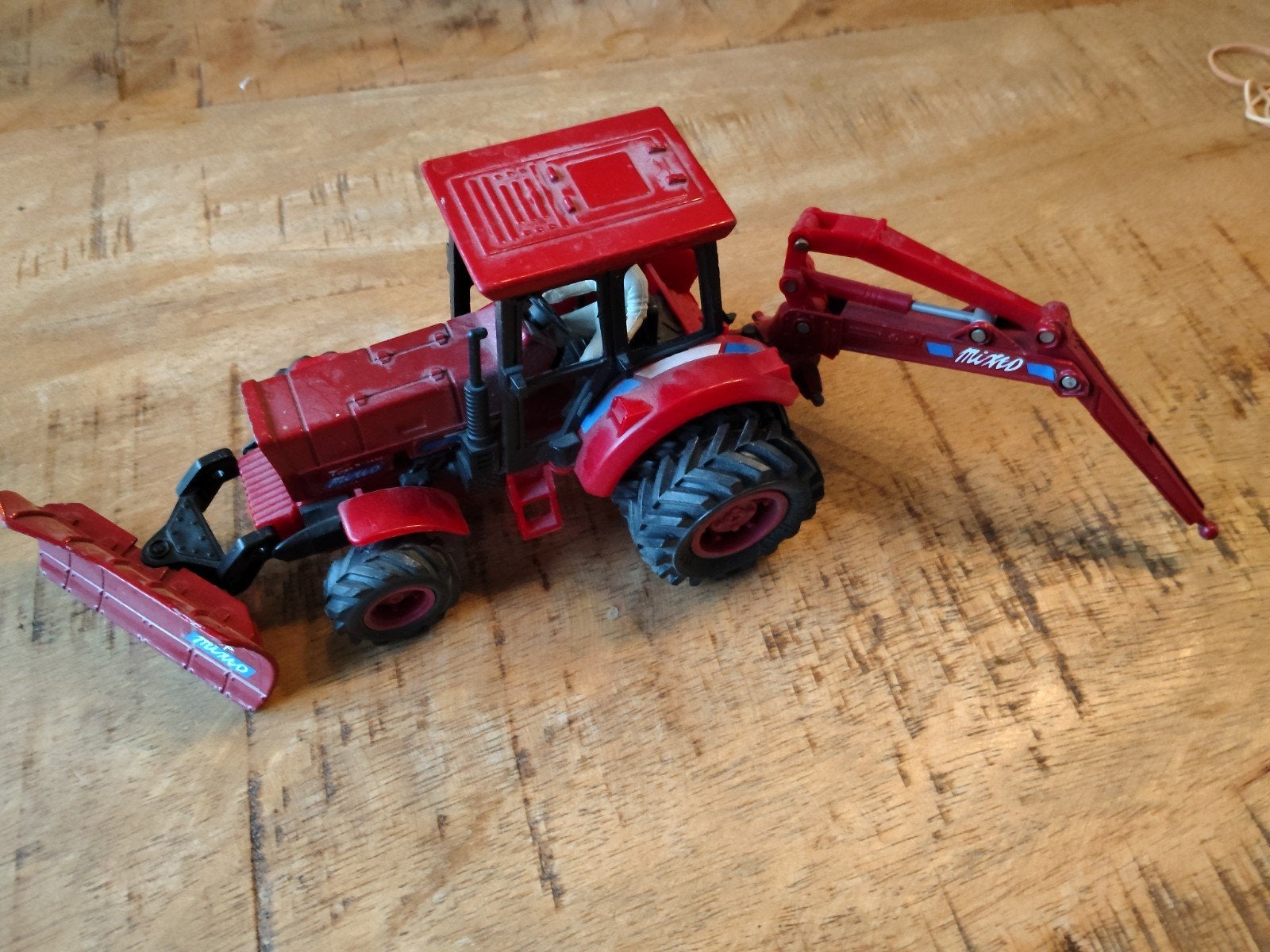 New-Ray Toys Co. Ltd. Tractor met accessoires, Ophalen of Verzenden, Gebruikt