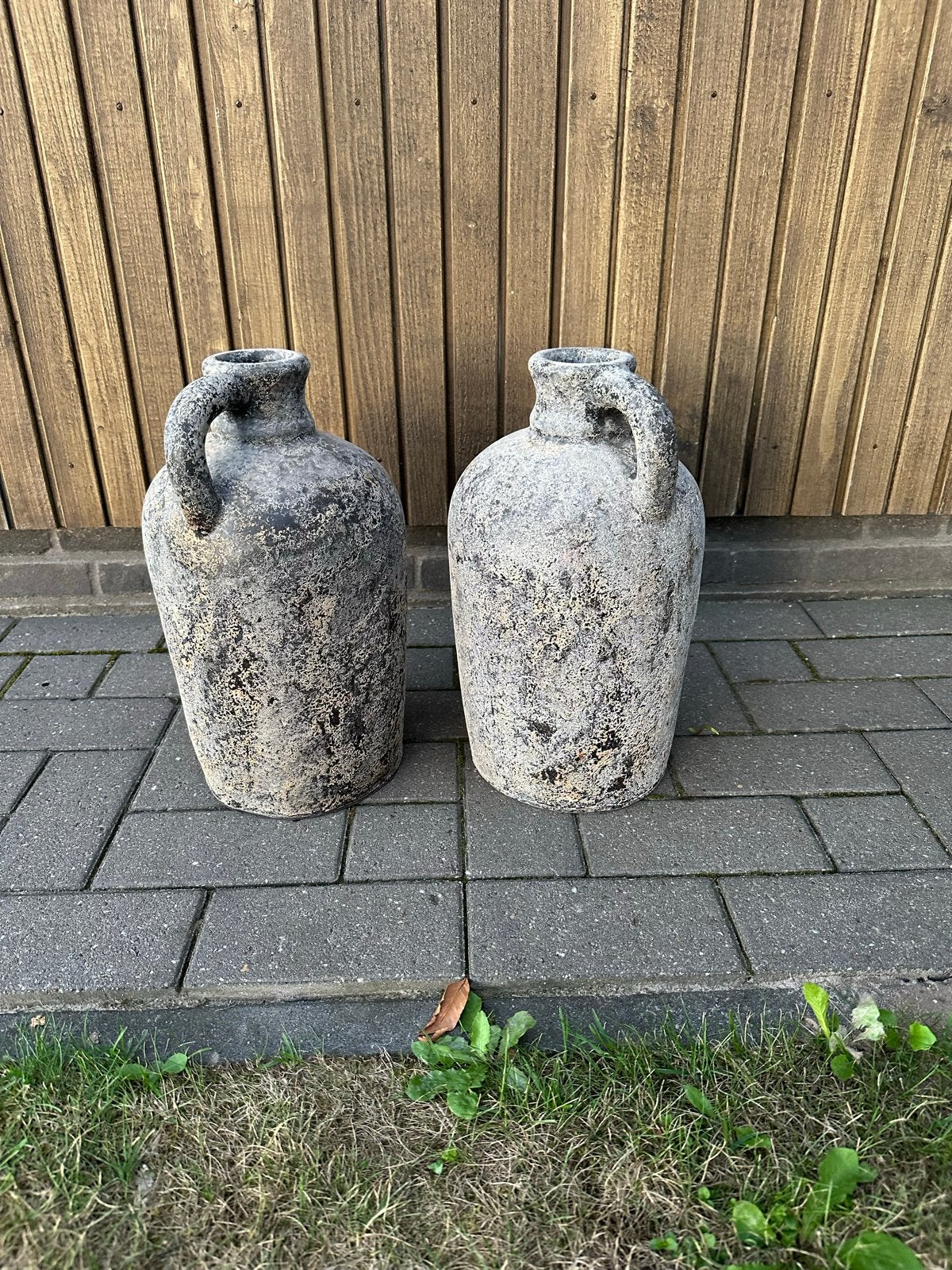 Decoratieve stenen kruiken - set van 2, Ophalen