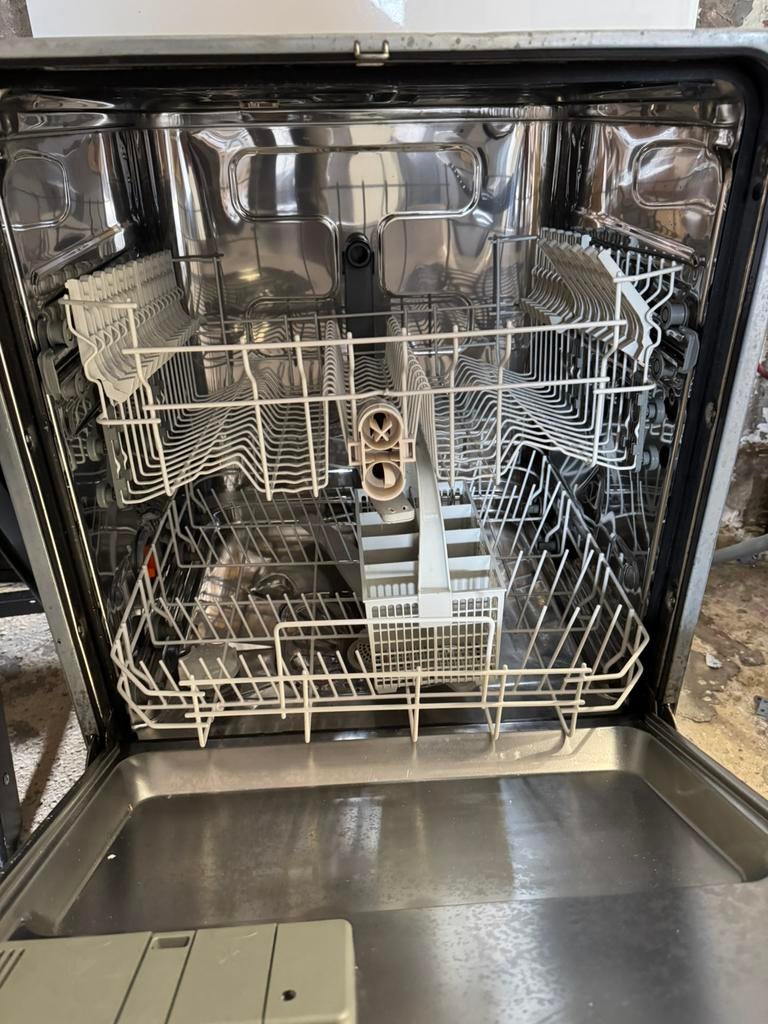 inbouw vaatwasser van IKEA, Witgoed en Apparatuur, Vaatwasmachines, Ophalen of Verzenden, Zo goed als nieuw, Inbouw, Minder dan 85 cm