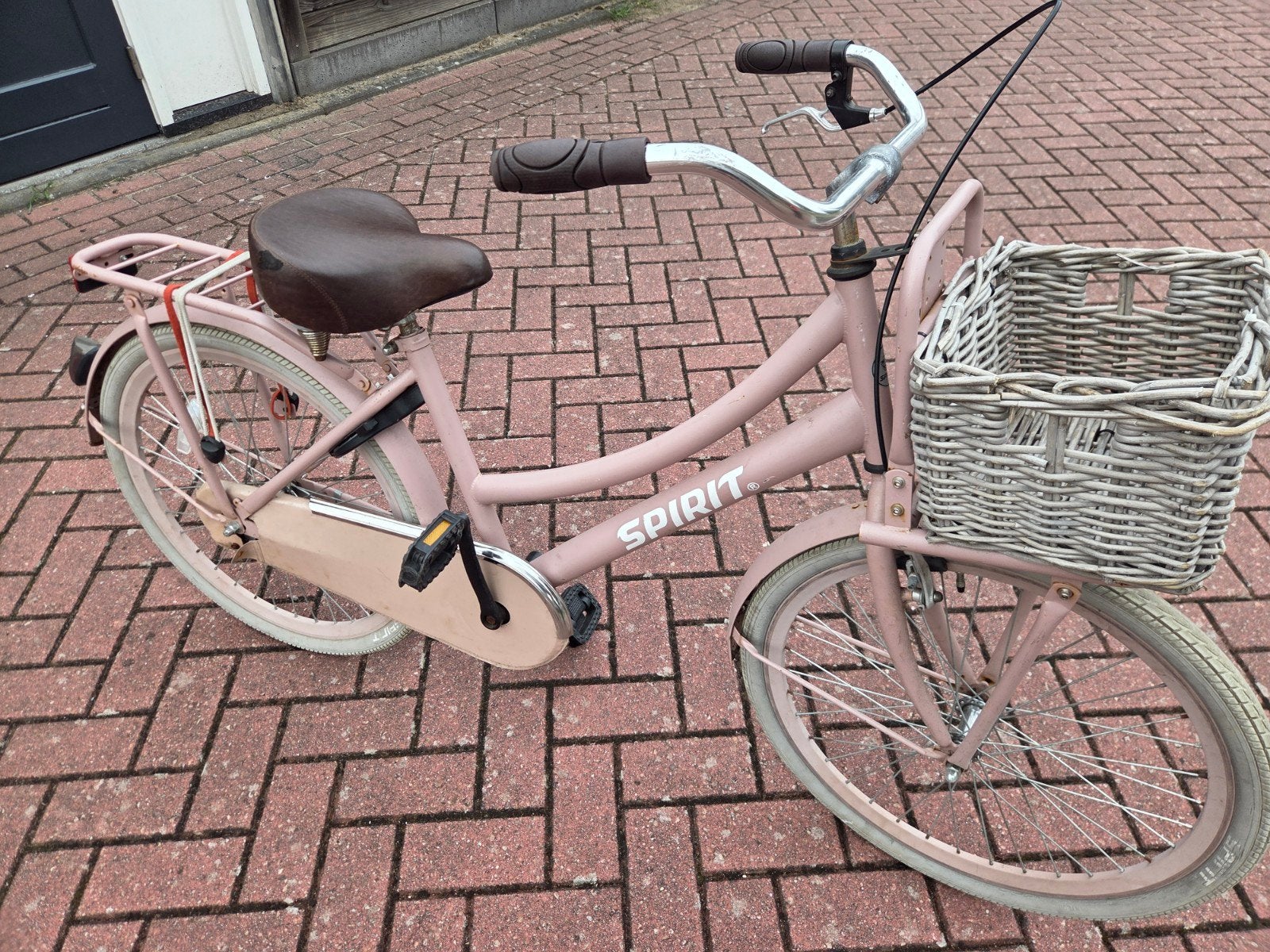 Spirit 24 inch roze meiden fiets, Ophalen, 20 inch of meer, Gebruikt, Velgrem