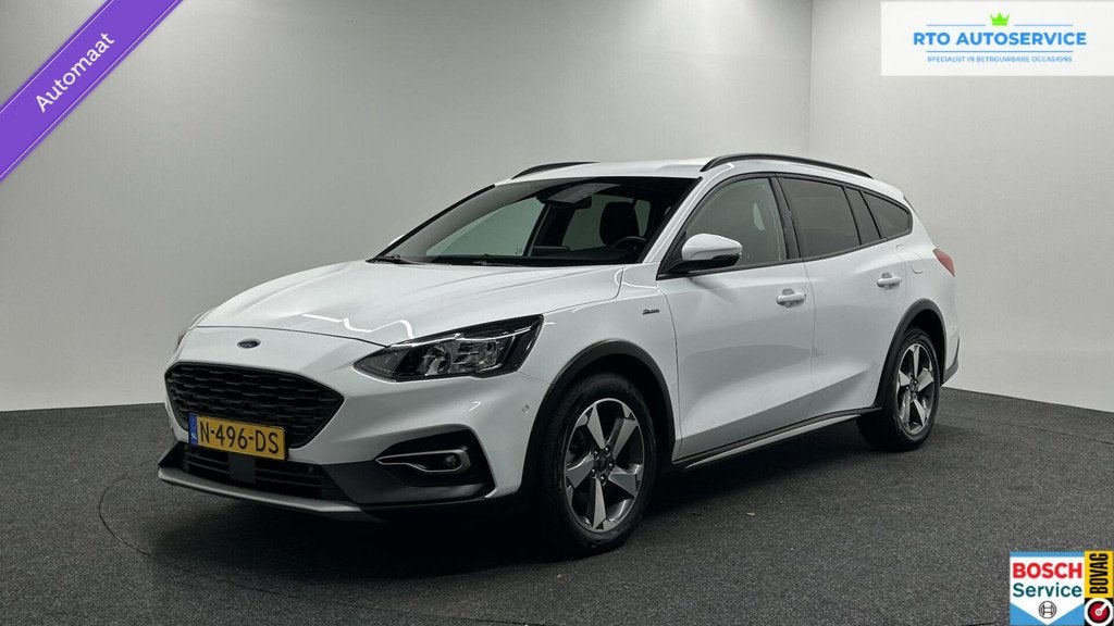 Ford Focus Wagon 1.5 EcoBoost ST Line active X Business TREK, Auto's, Ford, Wit, Origineel Nederlands, 3 cilinders, Autotrust