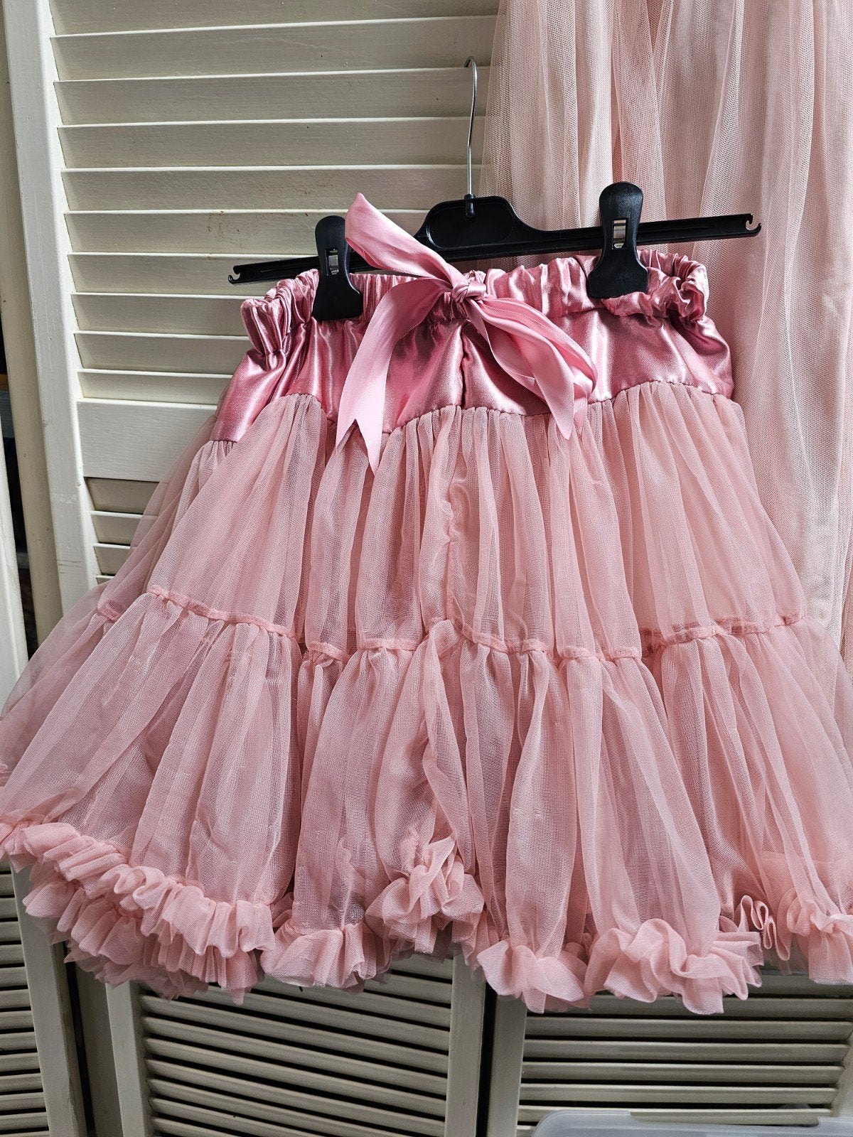 tule rokjes en balletjurk met schoentjes, Ophalen, Gedragen, Carnaval, Kleding