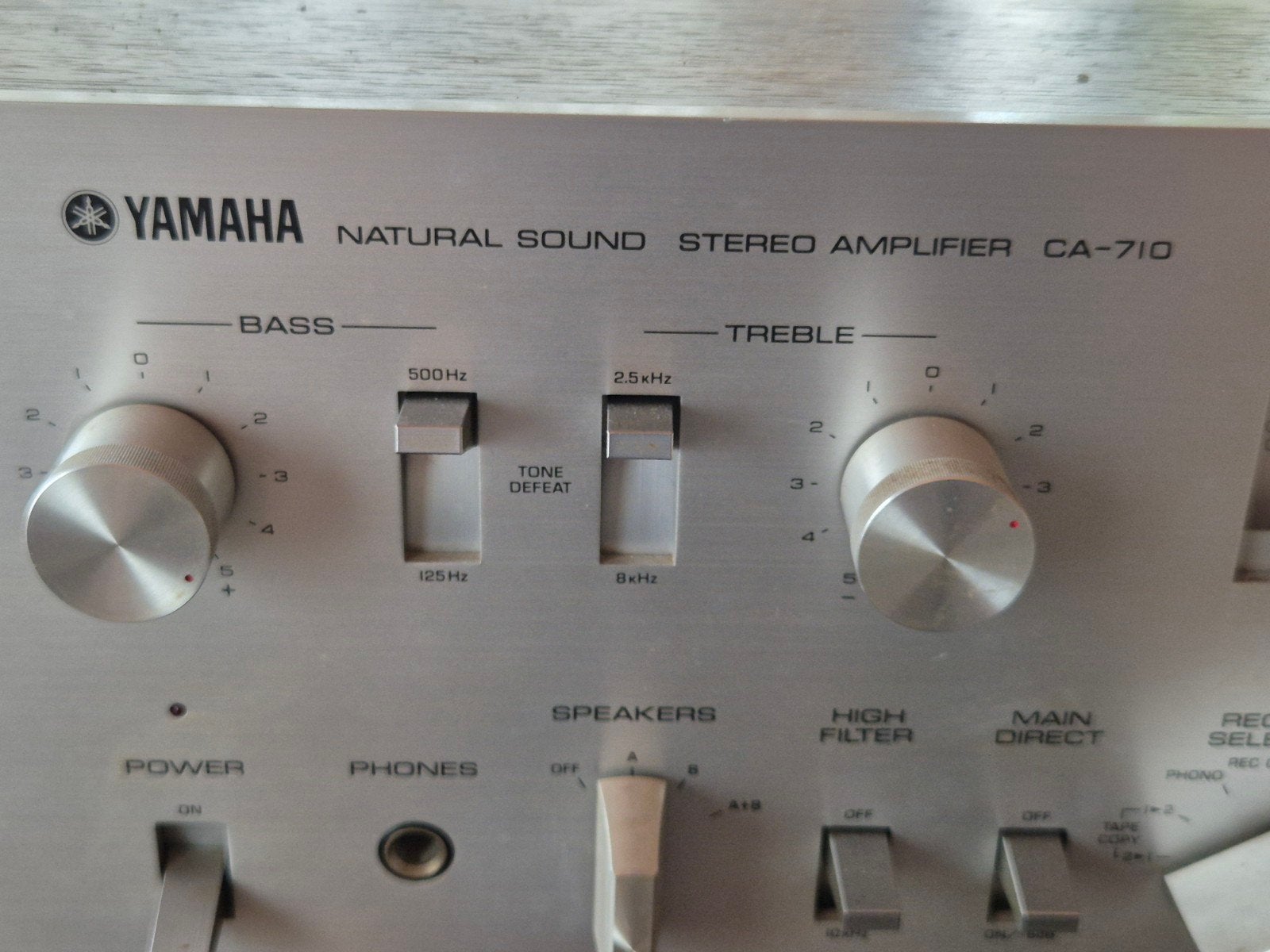 Foto 4 van yamaha CA 710 versterker