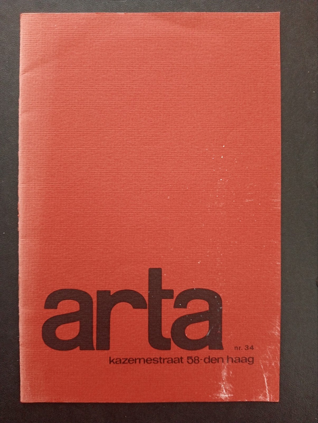 Arta nr. 34 - Kunsttijdschrift met interviews en kunst, Ophalen of Verzenden, Gelezen, Overige onderwerpen, Diverse auteurs