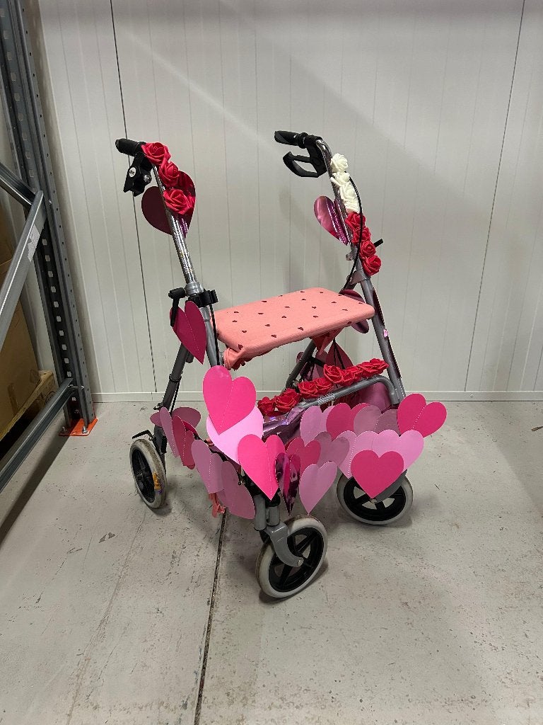 Romantische rollator voor Sarah of Abraham, Ophalen, Gebruikt