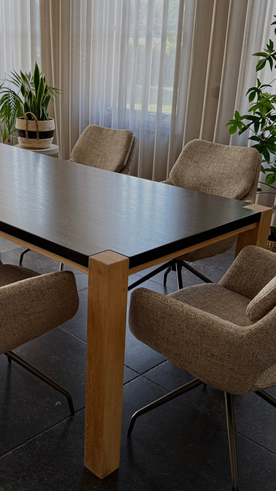 Eettafel nieuwtsaat, Ophalen, 100 tot 150 cm, 50 tot 100 cm, Zo goed als nieuw