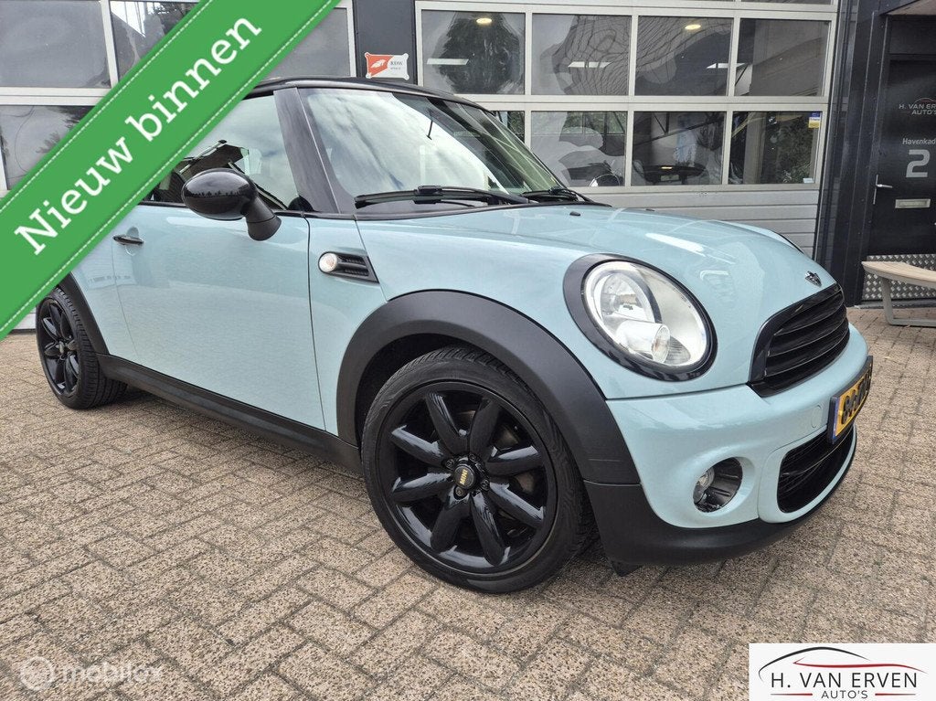 Mini 3-Deurs 1.6 Business Line NAVI AIRCO 17" NAP, Auto's, Mini, Voorwielaandrijving, Euro 5, 40 €/maand, Overige modellen