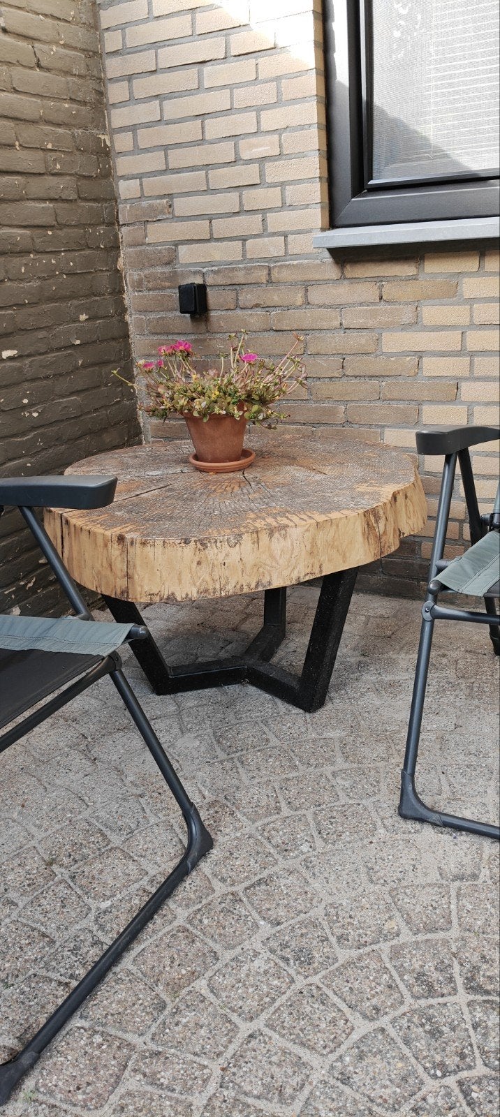 Boomstam tuintafel, Ophalen, Gebruikt, Overige materialen