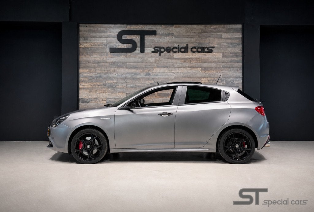 Alfa Romeo Giulietta 1.4 Turbo MultiAir Super|Pano, Auto's, Alfa Romeo, Euro 6, 4 cilinders, Met garantie (alle), Origineel Nederlands