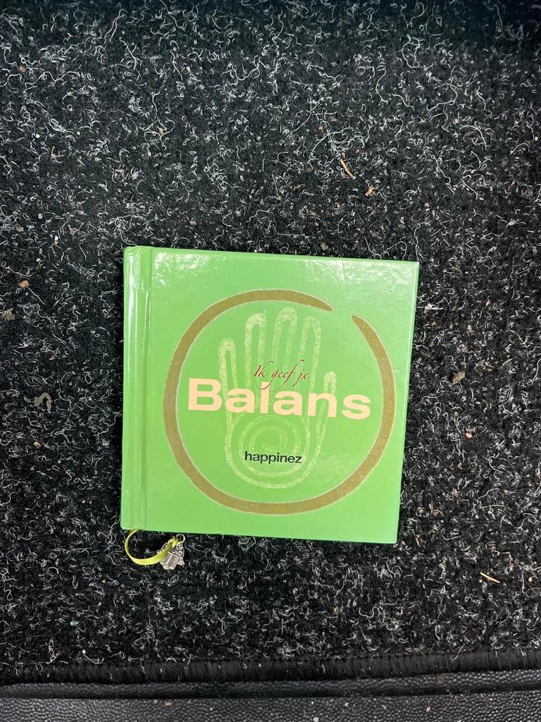 Ik Geef Je Balans - Happinez Boekje, Ophalen of Verzenden, Zo goed als nieuw, Spiritualiteit algemeen, Achtergrond en Informatie