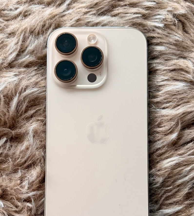 iPhone 16 Pro - 99% batterij, Telecommunicatie, IPhone 16 Pro, 99 %, 128 GB, Wit