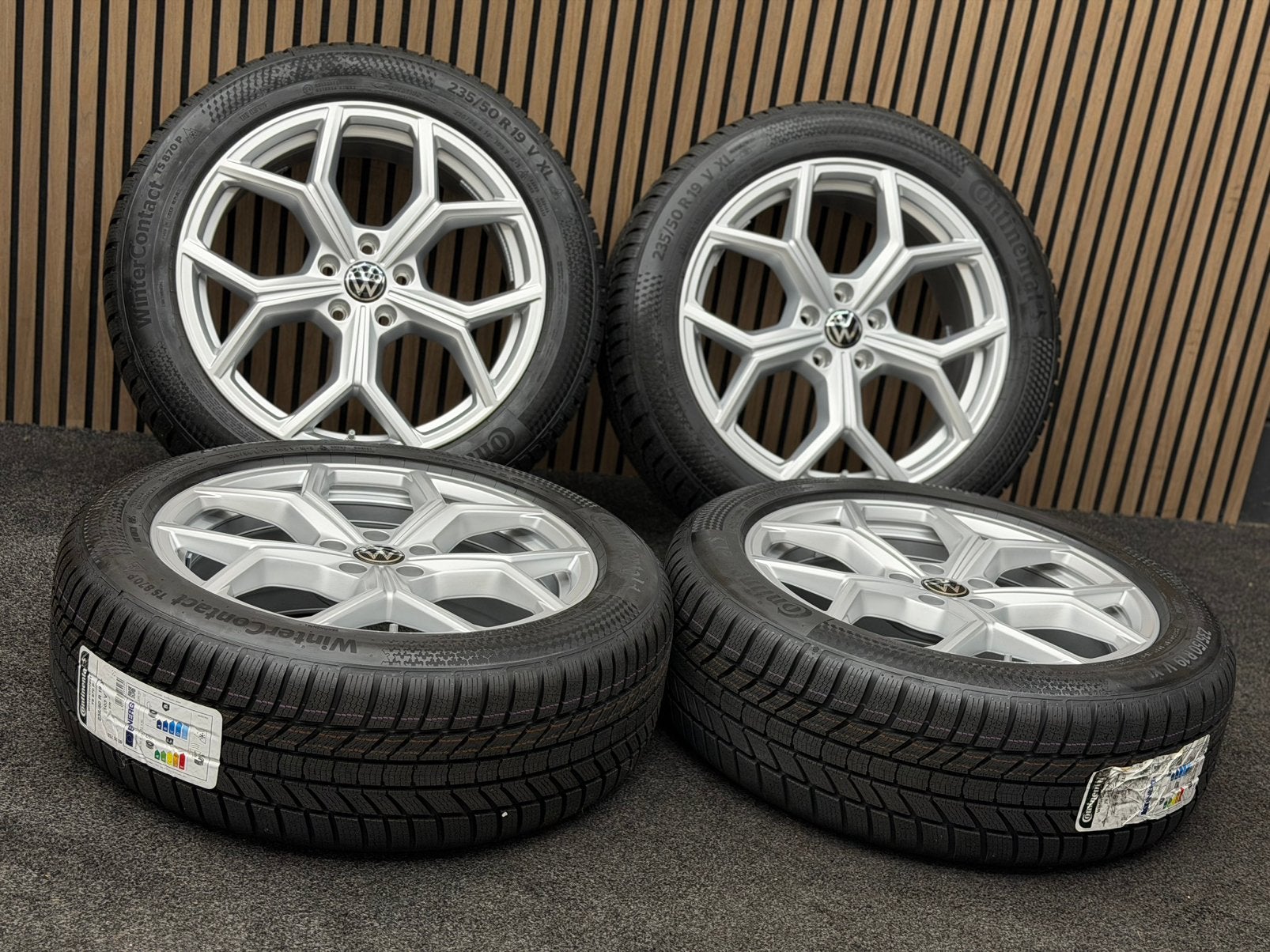 NIEUW! Originele 19 inch VW Tiguan Tayron Huntsville WINTER!, Auto-onderdelen, ., Banden en Velgen, Nieuw, Winterbanden