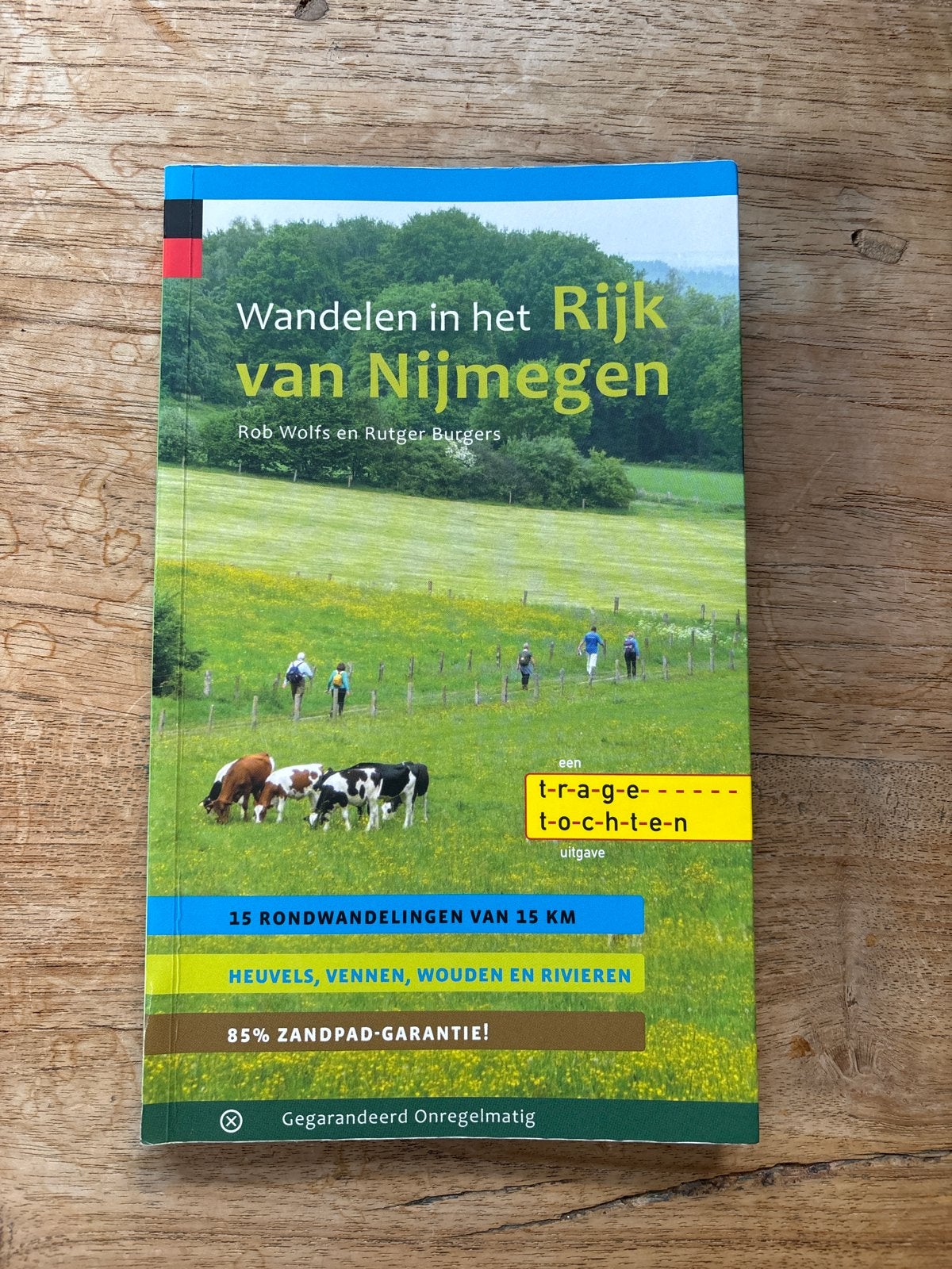 Wandelen in het Rijk van Nijmegen - 15 rondwandelingen, Boeken, Overige merken, Fiets- of Wandelgids, Ophalen of Verzenden, Zo goed als nieuw