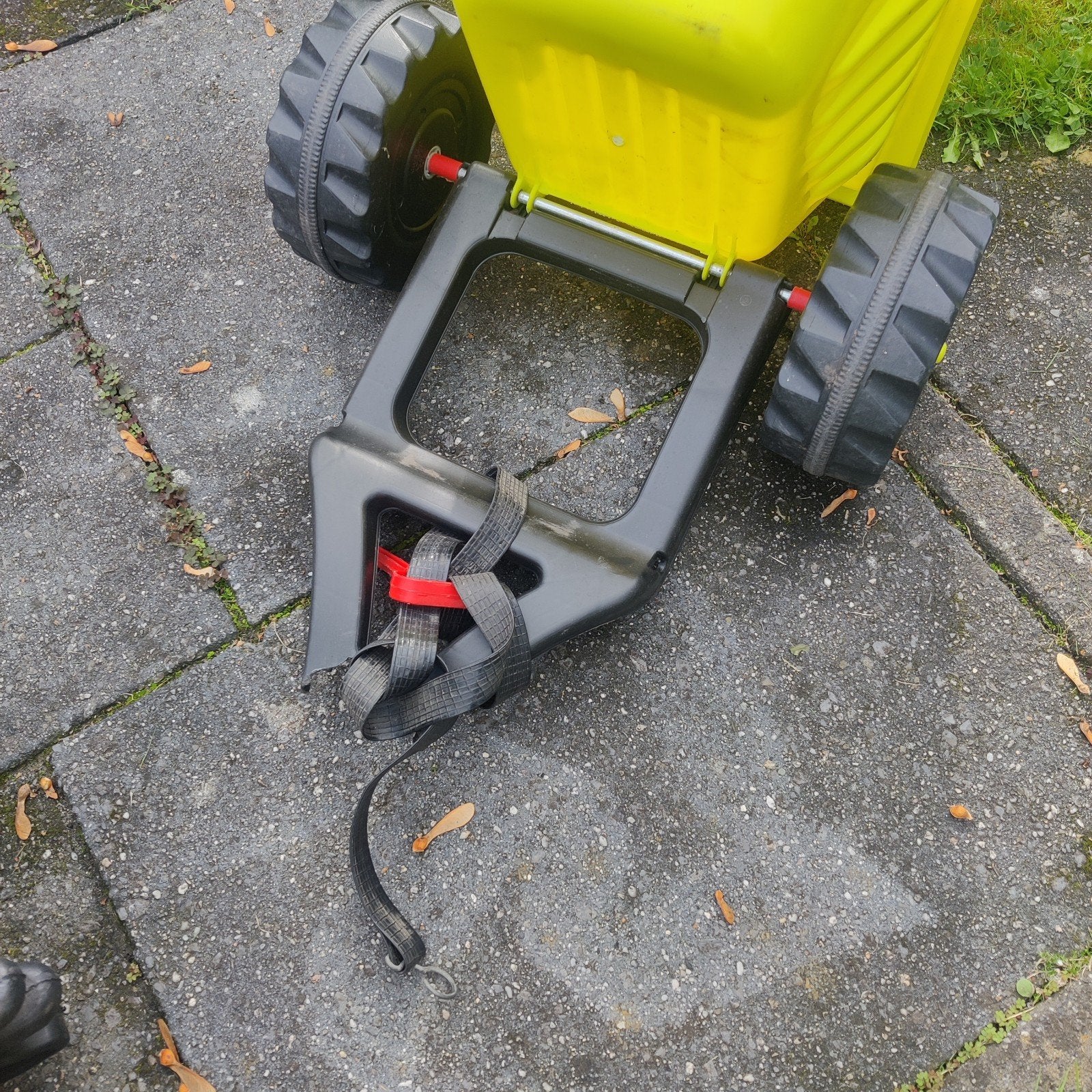 Trapauto tractor met aanhanger - Claas, Ophalen