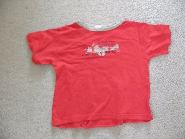 Goedkoop breed rood katoenen vliegtuig print shirt mt 128, Gebruikt, Ophalen of Verzenden, Shirt of Longsleeve, Merkloos