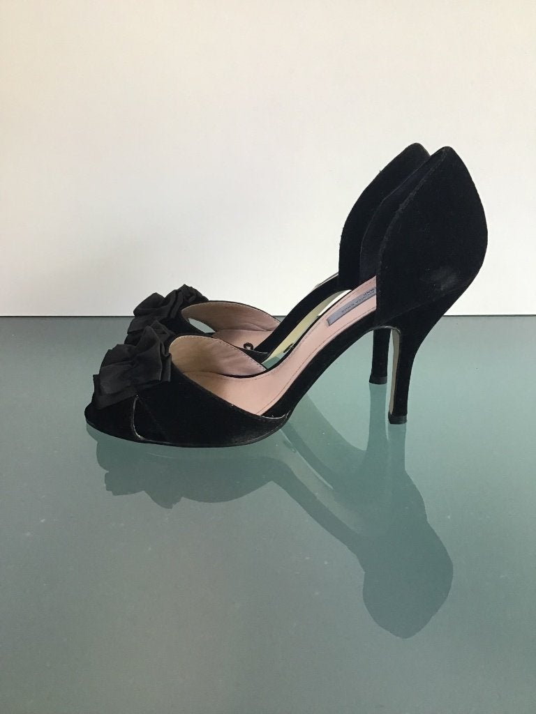 Suedine peeptoes zwart 40 | Nieuw | Gratis verzenden, Verzenden, Zwart, Nieuw, Schoenen met hoge hakken