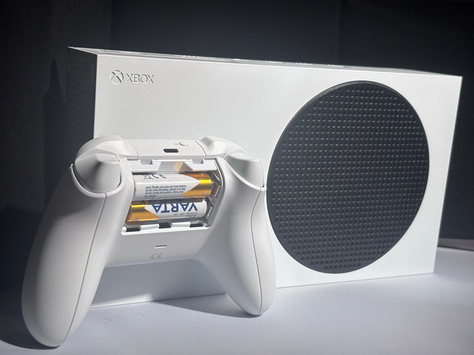 Foto 5 van Xbox series s nagenoeg ongebruikt