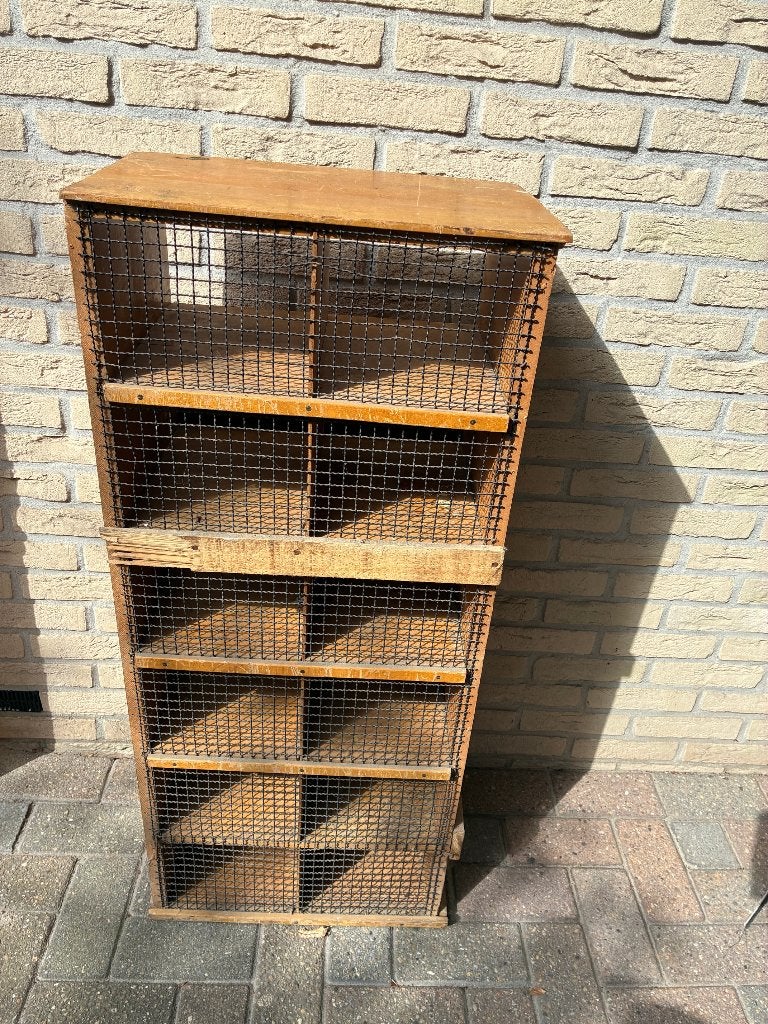 vintage kastje, Ophalen