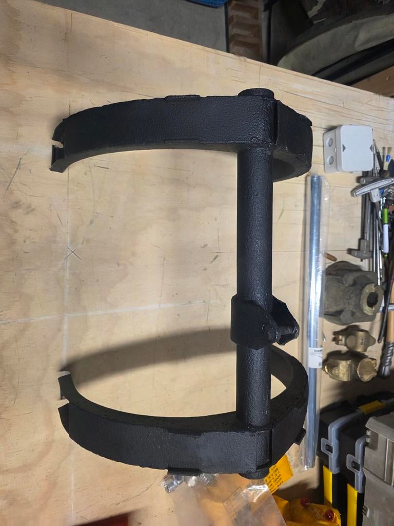 Bracket/beugel/clamp voor dropping contai1ner., Verzamelen, Militaria | Tweede Wereldoorlog, Luchtmacht, Engeland, Ophalen of Verzenden
