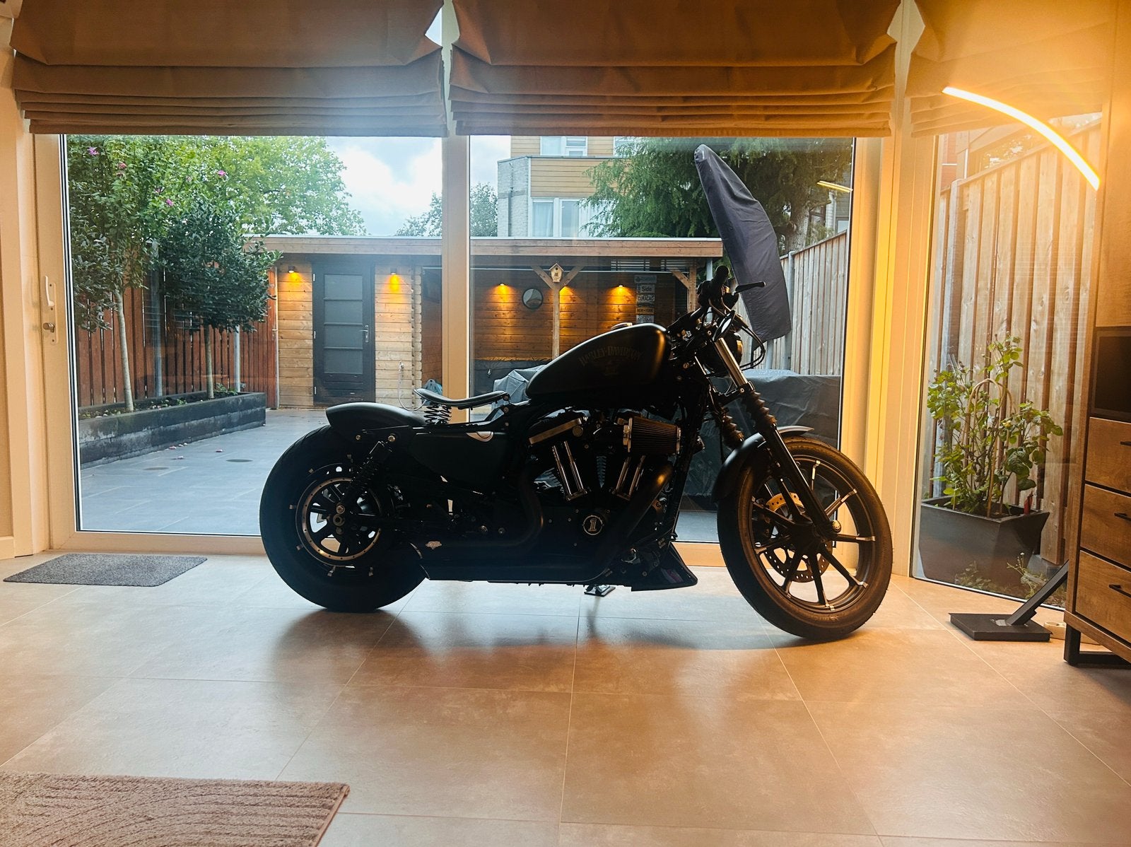 Harley Davidson 883 Custom, 2 cilinders, Occasion, Chopper, 883 cc