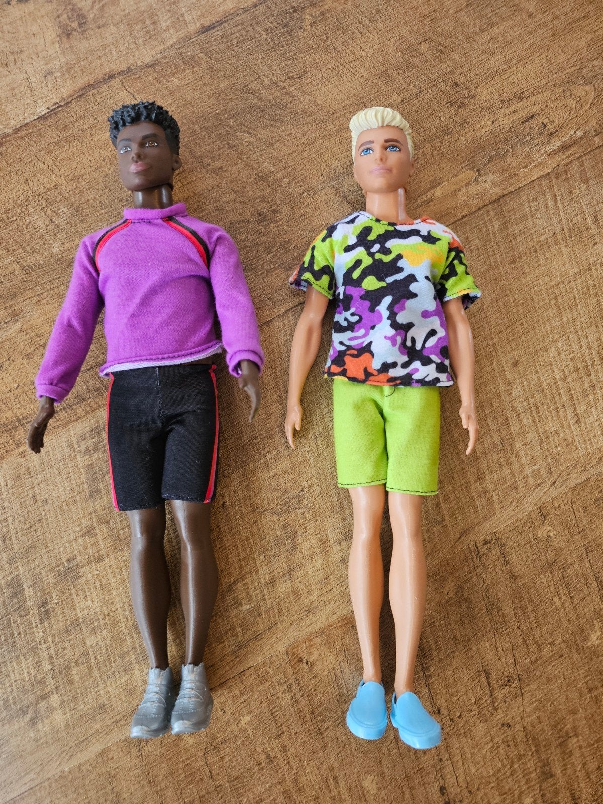 2 originele Barbie / Ken mannenpoppen – Mattel – met kleding, Ophalen of Verzenden, Gebruikt, Barbie