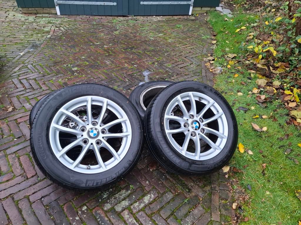 BMW 16 inch velgen met Michelin zomerbanden, Ophalen, Gebruikt, 16 inch, Banden en Velgen