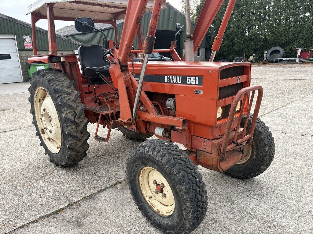 Renault 551 met frontlader, Gebruikt, Renault