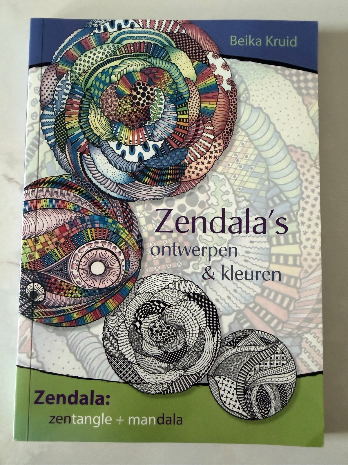 Zendala's ontwerpen & kleuren - Beika Kruid, Boeken, Ophalen of Verzenden, Gelezen