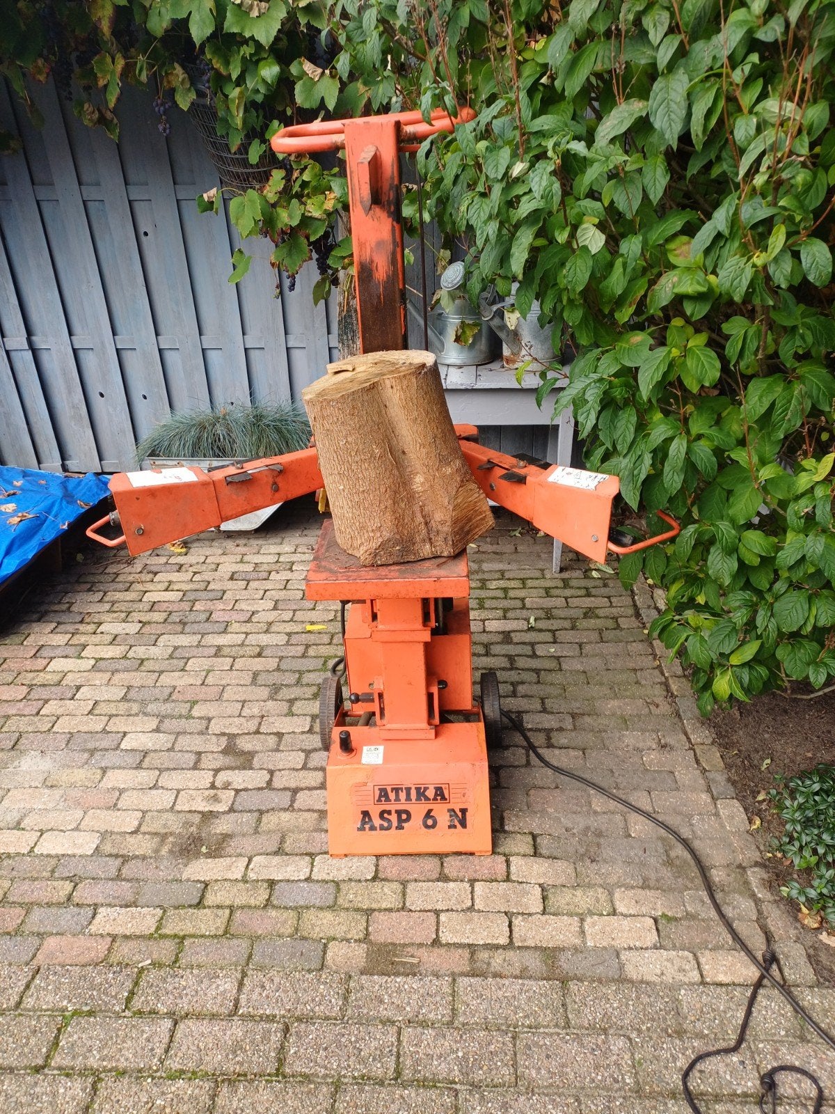 Atika ASP 6 N Houtklover - Elektrisch en Krachtig, Ophalen, Gebruikt, Staand, Atika