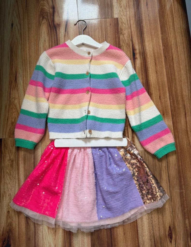 Mark & spencer Regenboog meisjes set rokje vest 4/5 104/110, Ophalen of Verzenden, Zo goed als nieuw, Meisje, Jurk of Rok