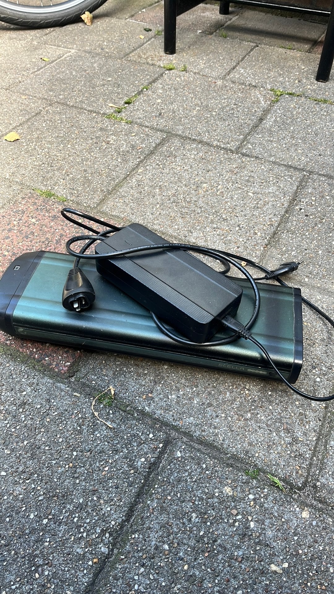 Stella goed accu 630wh, Fietsen en Brommers, Fietsaccessoires | Fietsaccu's, Ophalen, Zo goed als nieuw