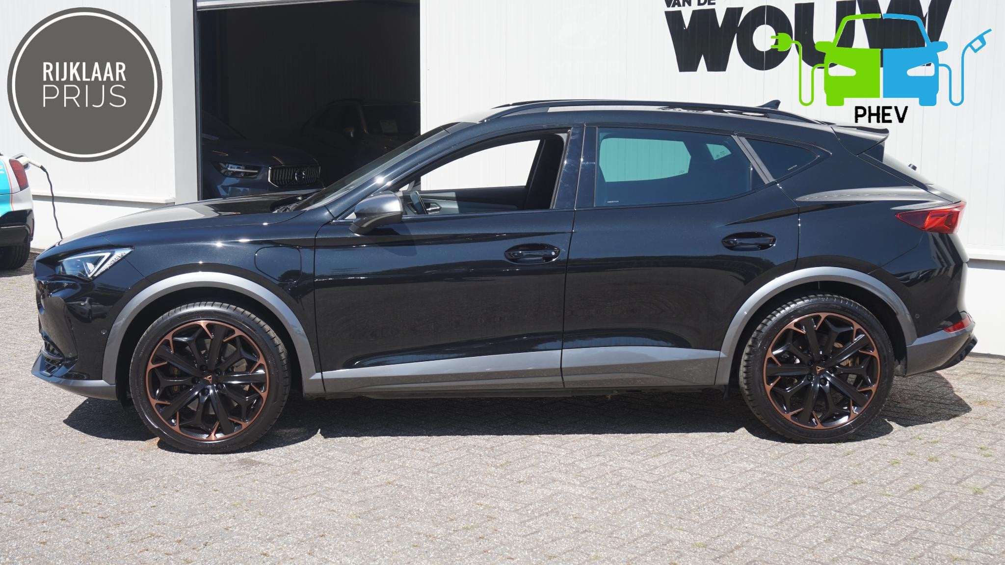 CUPRA Formentor 1.4 e-Hybrid VZ 245PK Rijklaarprijs SOH 95.4, Stof, Gebruikt, 4 cilinders, Zwart